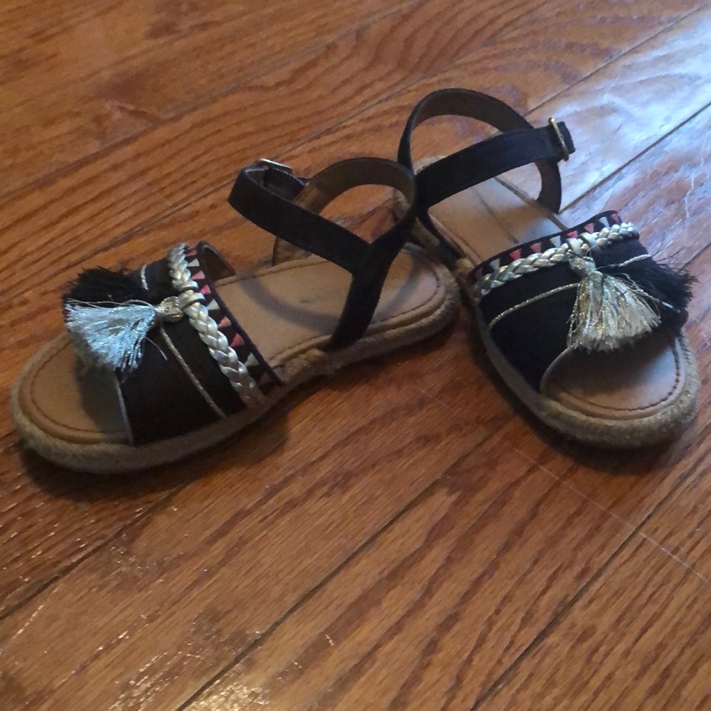Osh Josh sandals